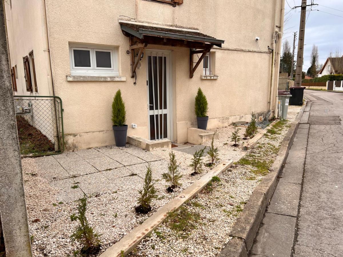 T2 Cosy / Quartier Calme / Magasins D'Usine A Proximite Saint-Julien-les-Villas Exterior foto
